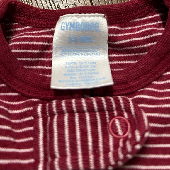 Christmas Pajama Sets - Picture 5 of 5